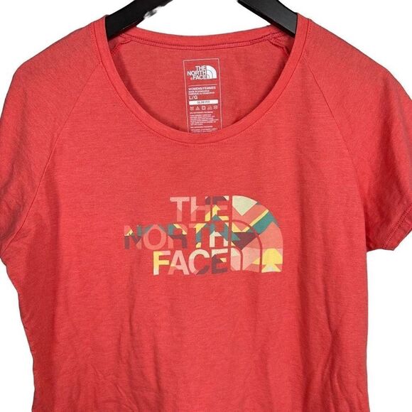 The north face woman’s short sleeve shirt size large - Picture 2 of 4